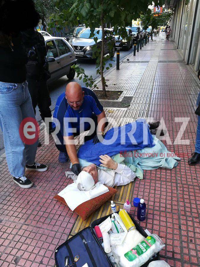 Φωτό-Ντοκουμέντο! Αλλοδαπός ληστής χτύπησε βάναυσα ηλικιωμένο στο κέντρο της Αθήνας