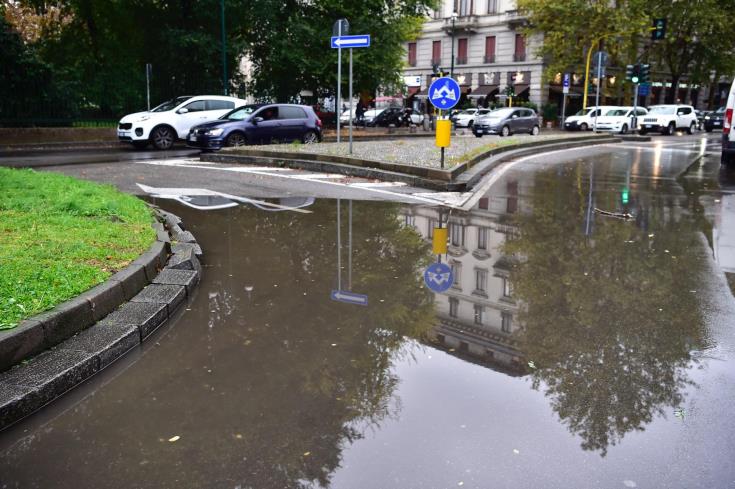 Αγγλία: Εκκενώθηκαν περιοχές από τις πλημμύρες