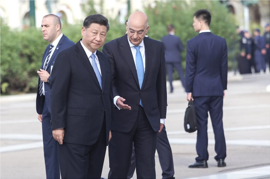 Ο πρόεδρος της Κίνας στην Αθήνα για εμπορικές και επενδυτικές συμφωνίες