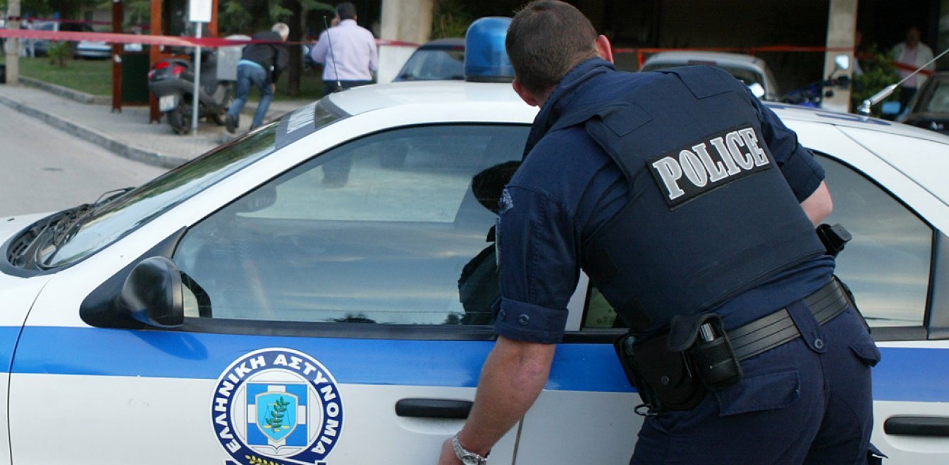 Ηράκλειο: Νέα στοιχεία στη δημοσιότητα για τον ξυλοδαρμό δημοτικού αστυνομικού από εξαγριωμένο πολίτη