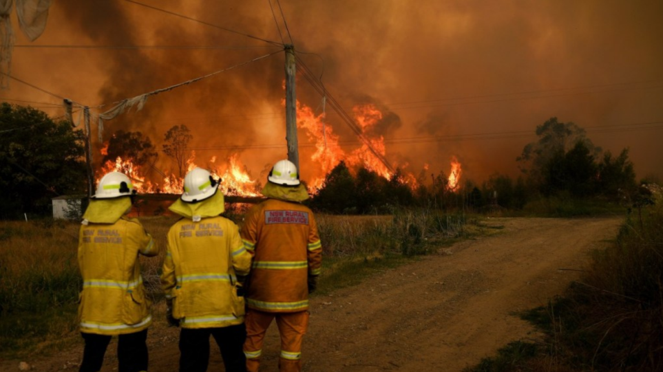 Αυστραλία: Συνεχίζονται οι πυρκαγιές-Νεκρός εθελοντής πυροσβέστης