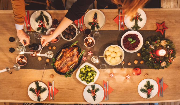 Μυστικά για να απολαύσεις το Χριστουγεννιάτικο τραπέζι χωρίς να πάρεις κιλά