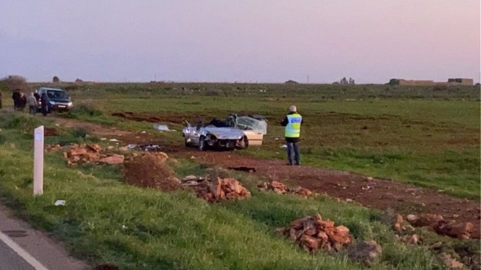 Τραγωδία στην Κύπρο με νεκρή νεαρή οδηγό