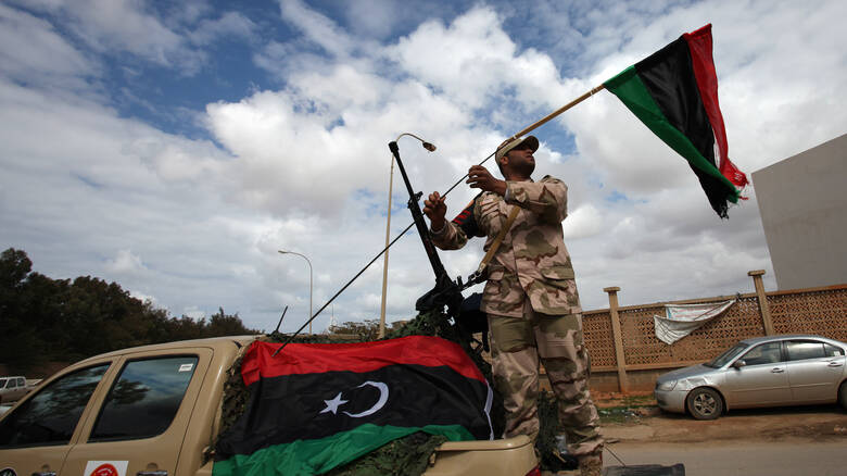 Κλυδωνίζεται η εκεχειρία στη Λιβύη