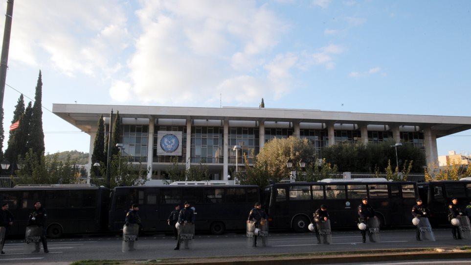 Έκτακτα μέτρα σε «ευαίσθητους» στόχους στην Αθήνα
