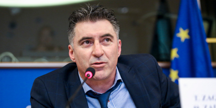 Ζαγοράκης: Απειλεί με αποχώρηση από τη ΝΔ μετά την εισήγηση της ΕΕΑ