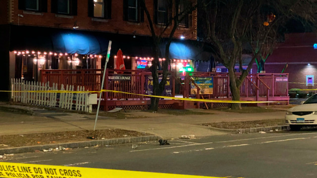 Κονέκτικατ: Πυροβολισμοί & ένας νεκρός σε μπαρ