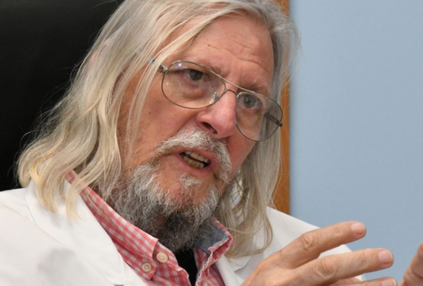 Didier Raoult: Θεραπεύτηκαν 1003 από 1004 ασθενείς με τη χλωροκίνη από τον κορωνοϊό