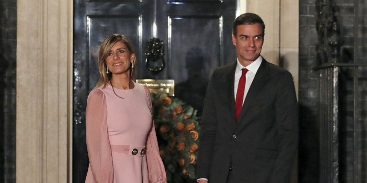 Κορωνοϊός Ισπανία: Θετική στον ιό η σύζυγος του πρωθυπουργού - Σε καραντίνα όλη η χώρα