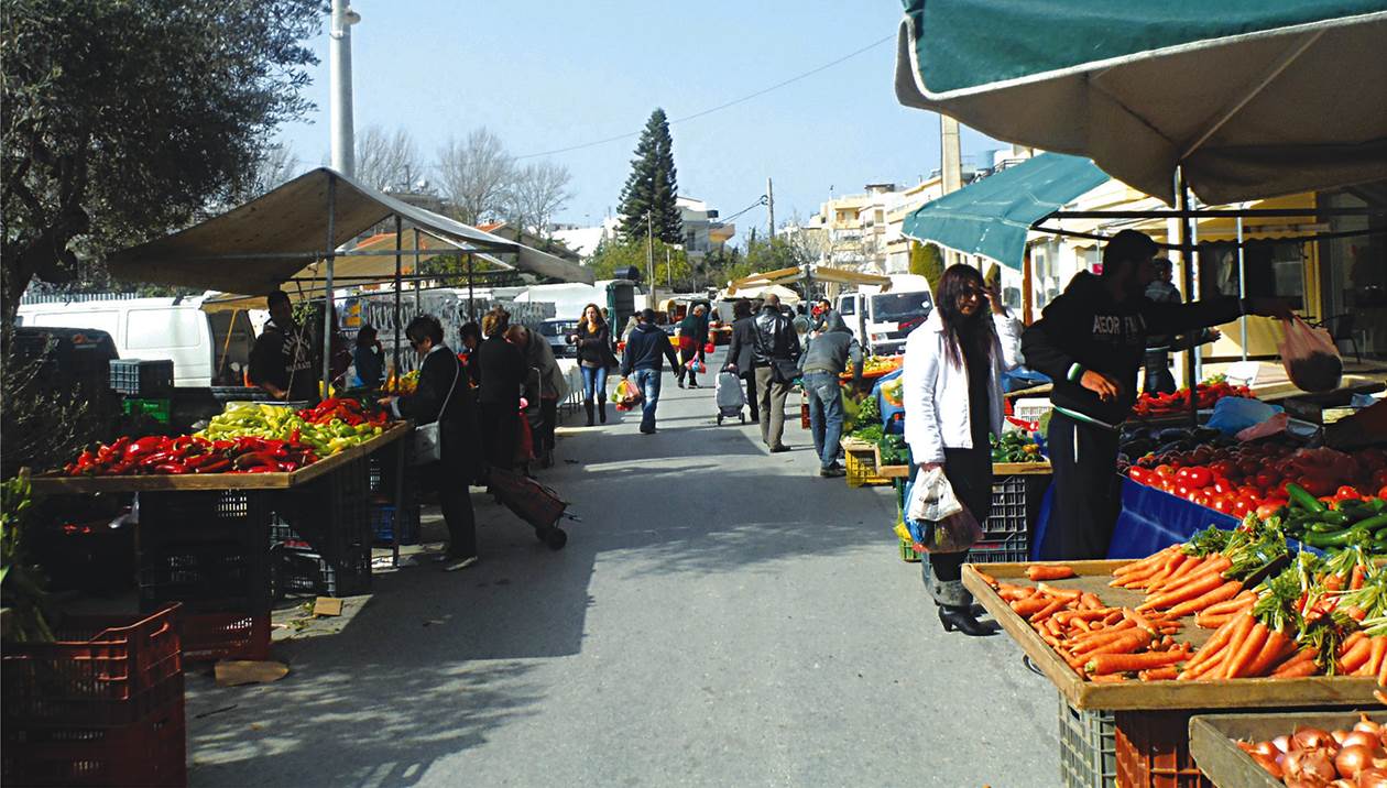 Κορωνοϊός: Προσωρινή απαγόρευση πώλησης ορισμένων προϊόντων στις λαϊκές αγορές
