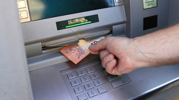 Κορωνοϊός - Τράπεζες: Πώς θα γίνονται οι συναλλαγές μετά την απαγόρευση κυκλοφορίας;