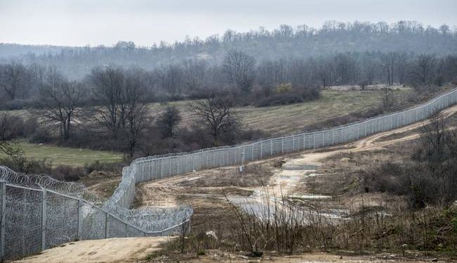 Καστανιές Έβρος: Συνεχίστηκε και σήμερα η ενίσχυση-επέκταση του φράχτη