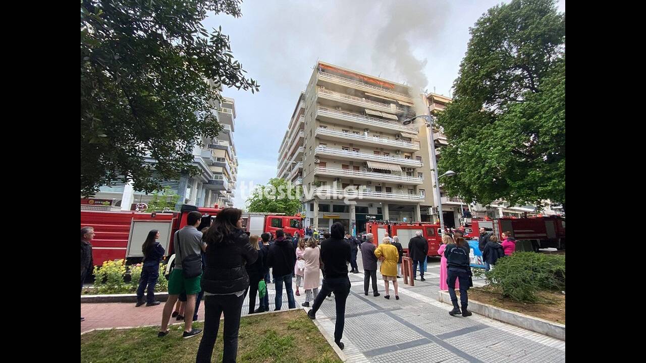 Θεσσαλονίκη: Φωτιά σε πολυκατοικία - Νεκρός 80χρονος