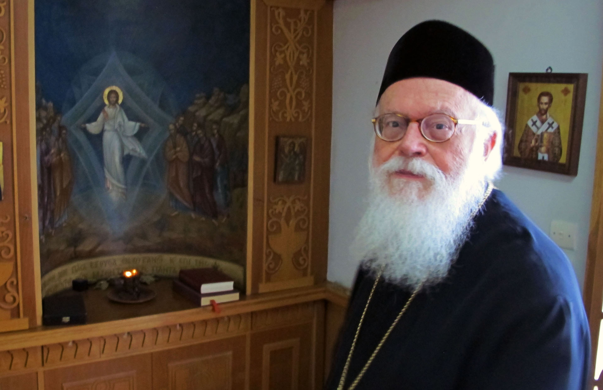 Αρχιεπίσκοπος Αλβανίας Αναστάσιος: Κάντε τα σπίτια σας ναούς