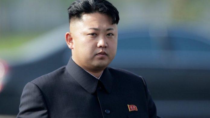 Κιμ Γιονγκ Ουν: «Τραυματίστηκε κατά τη διάρκεια δοκιμής πυρηνικών», λέει το νέο σενάριο