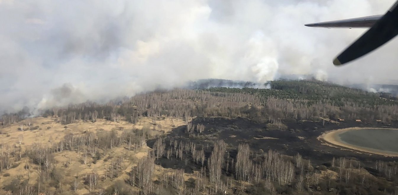 Ουκρανία: Πυρκαγιά κοντά στο Τσερνόμπιλ - Αυξάνεται η ραδιενέργεια