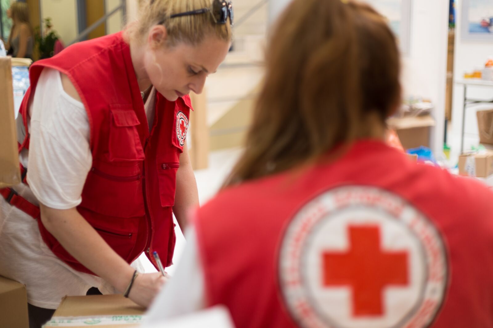 «Βοήθεια στο σπίτι»: O Ερυθρός Σταυρός στο πλευρό ηλικιωμένων και ατόμων με προβλήματα υγείας