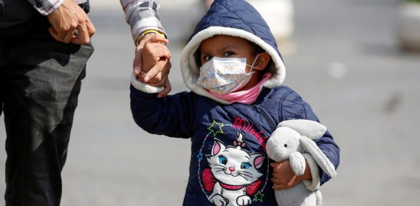 Κορωνοϊός: Ποια είναι τα χαρακτηριστικά της μόλυνσης στα παιδιά;