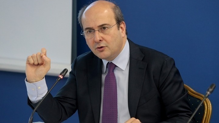 Κ. Χατζηδάκης: «Σημαντικά κίνητρα για την ανάπτυξη υποδομών φόρτισης για ηλεκτροκίνηση»