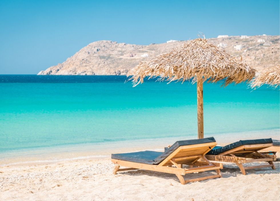Γαλάζιες σημαίες 2024: Αυτές είναι οι καθαρότερες παραλίες της Ελλάδας