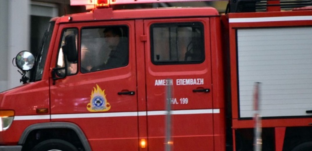 Τραγωδία στο Κερατσίνι: Νεκρή ηλικιωμένη μετά από πυρκαγιά