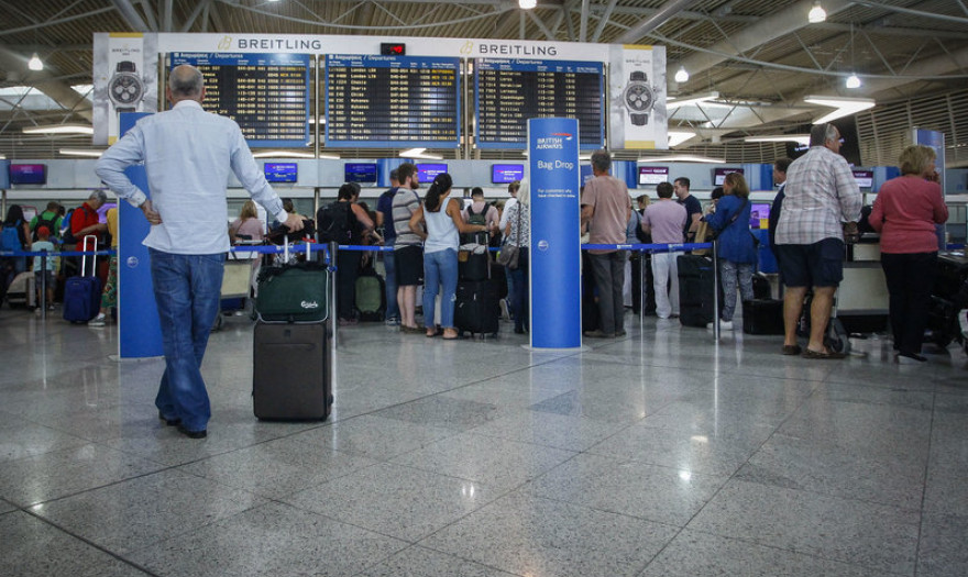 ΥΠΑ: Χωρίς PLF από αύριο 15 Μαρτίου οι αφίξεις όλων των επιβατών εξωτερικού