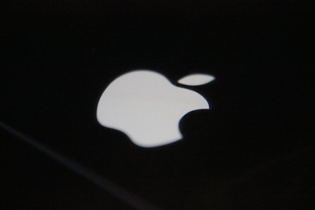 Η Apple κλείνει ξανά καταστήματα στις ΗΠΑ λόγω κορωνοϊού