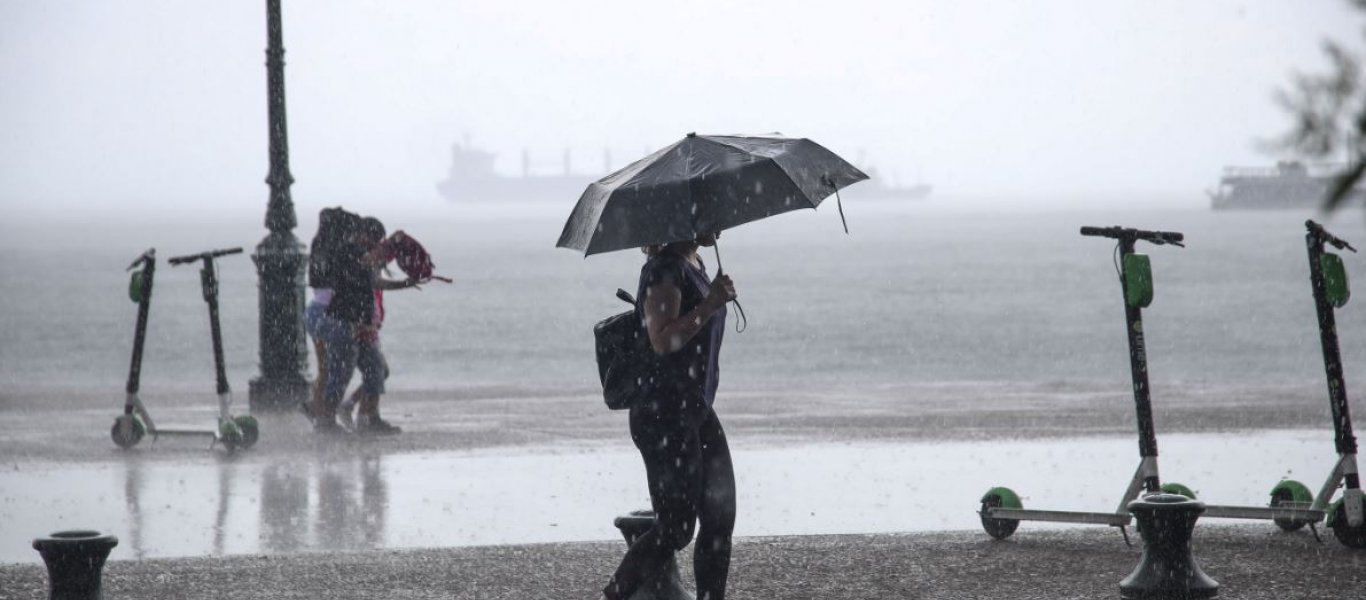 Κακοκαιρία «Αθηνά»: Καταιγίδες και χαλάζι ακόμα και στην Αττική - Για χιόνια την Πέμπτη προειδοποιεί ο Αρναούτογλου [ Δορυφόρος]