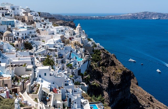Από τη Σαντορίνη ο Μητσοτάκης εγκαινιάζει το άνοιγμα του ελληνικού τουρισμού