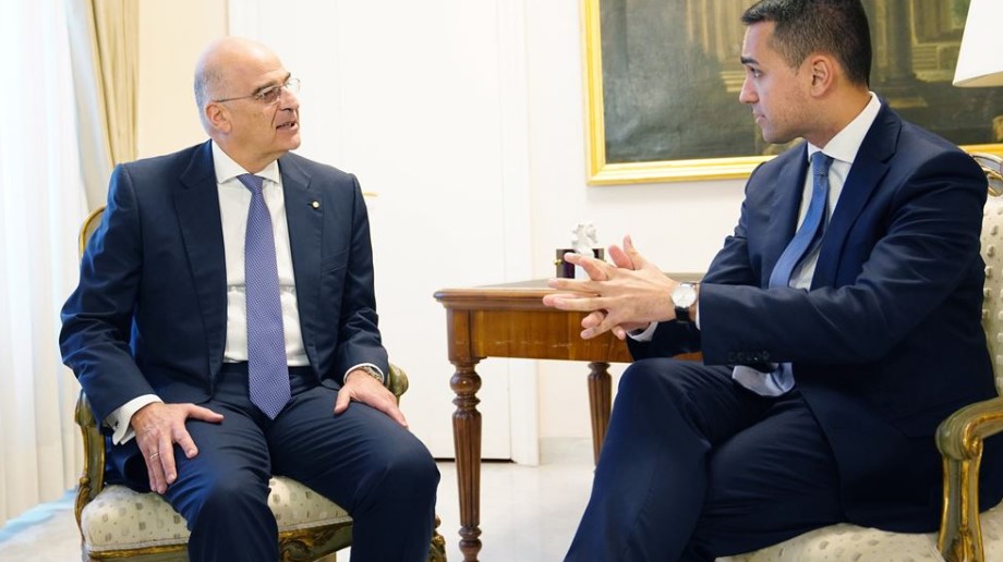 Η Ελλάδα απαντά στις απειλές του Ερντογάν υπογράφοντας συμφωνία για κοινή ΑΟΖ με Ιταλία
