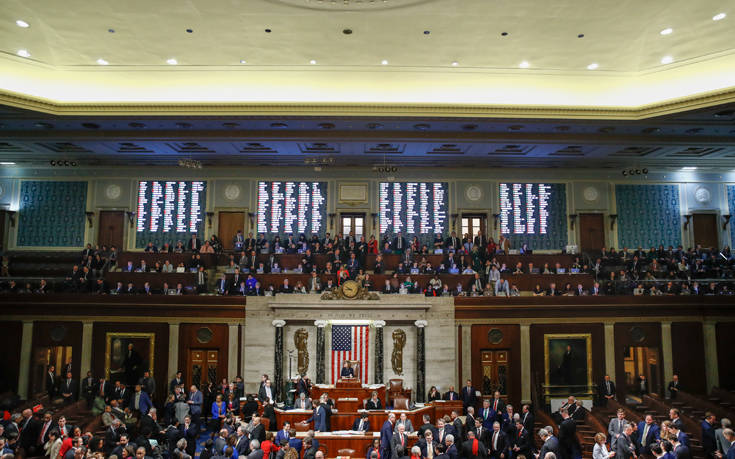ΗΠΑ:13 βουλευτές και γερουσιαστές θετικοί στον κορωνοϊό