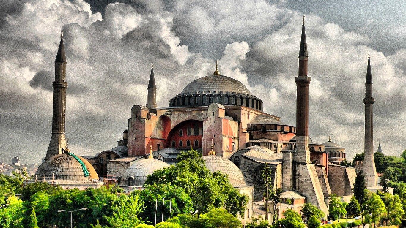 Μητσοτάκης: Η μετατροπή της Αγίας Σοφίας σε τζαμί από τον Ερντογάν προσβάλει τον παγκόσμιο πολιτισμό