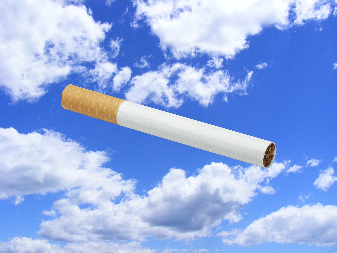 Προσοχή στις γόπες των τσιγάρων, η κατάποση τους προκαλεί νεφρική ανεπάρκεια στα παιδιά