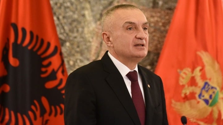 Μέτα