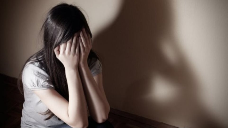 Γιαννιτσά: Συμμορία ανηλίκων κοριτσιών ξυλοκόπησαν 13χρονη "για να γελάσουν!"