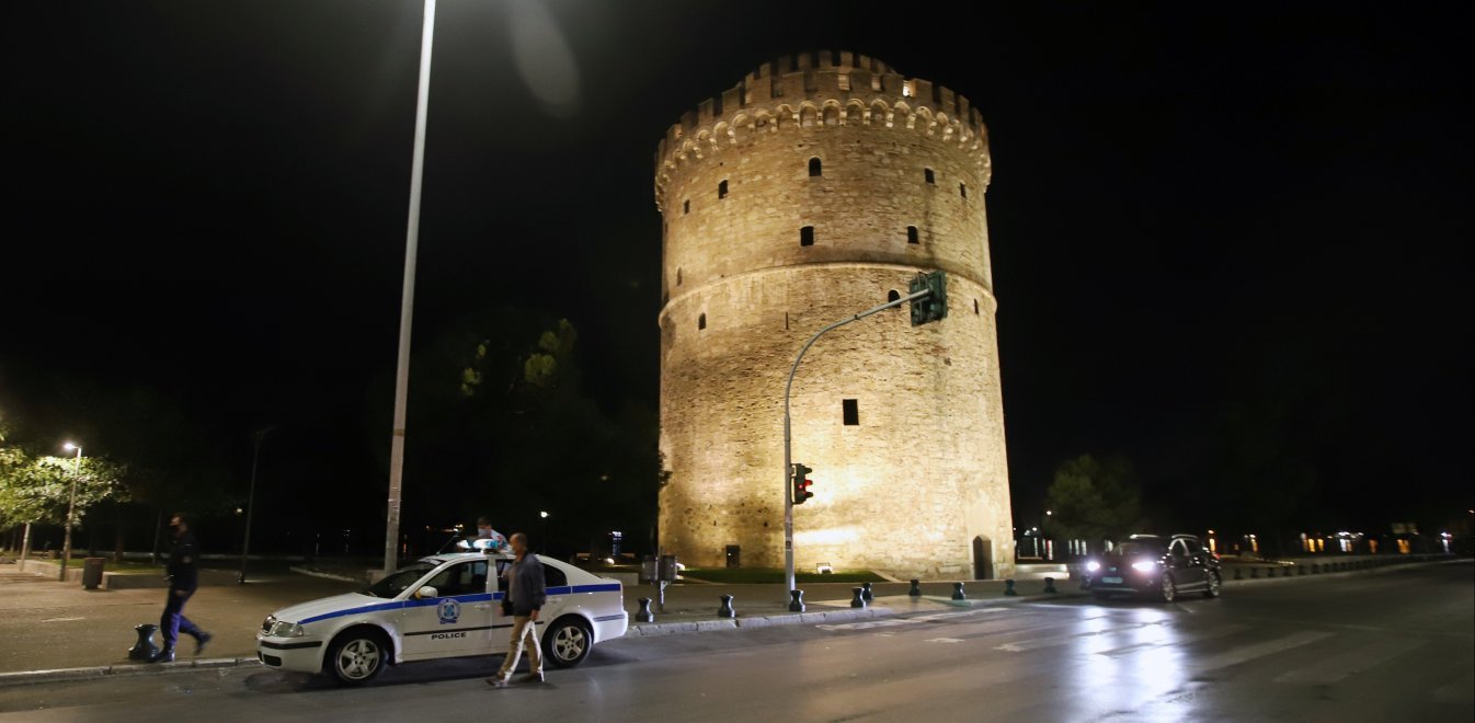 Κορωνοϊός: Ολοταχώς σε  lockdown η Θεσσαλονίκη -Τα επιπλέον μέτρα που εξετάζονται για όλη τη χώρα