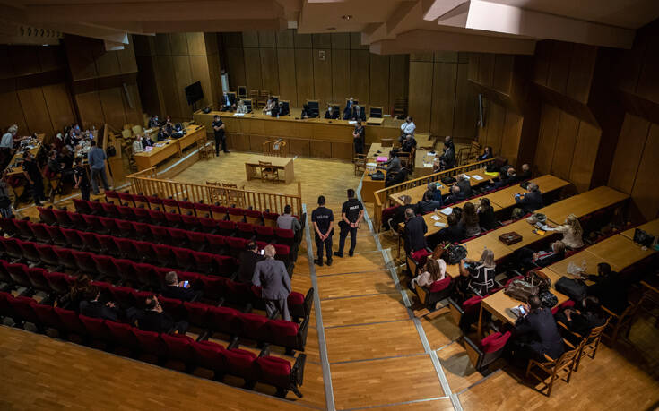 Δίκη Χρυσής Αυγής: Στη φυλακή Μιχαλολιάκος και ηγετική ομάδα -Αναστολή ποινής μόνο για 12 καταδικασθέντες