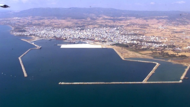ΣΥΡΙΖΑ για λιμάνι Αλεξανδρούπολης: Η κυβέρνηση έπαιξε στα ζάρια τη δημόσια περιουσία