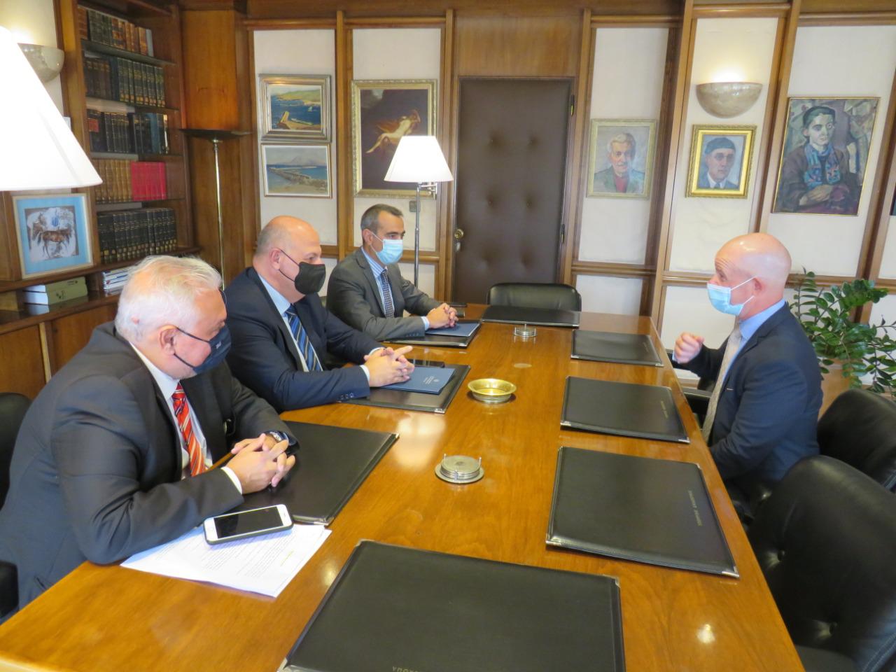 Συνάντηση του Υπουργού Δικαιοσύνης Κώστα Τσιάρα με τον νέο εκπρόσωπο της Unicef στην Ελλάδα Luciano Calestini