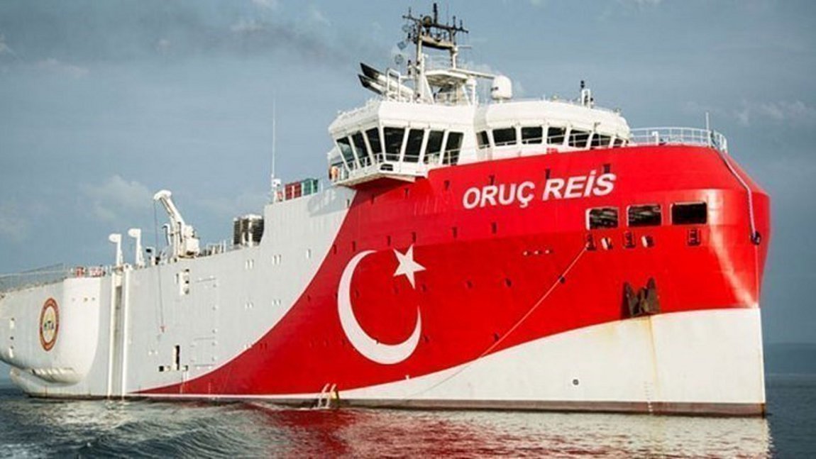 Απέπλευσε από την Αττάλεια και πάλι το τουρκικό ερευνητικό πλοίο Oρούτς Ρέις