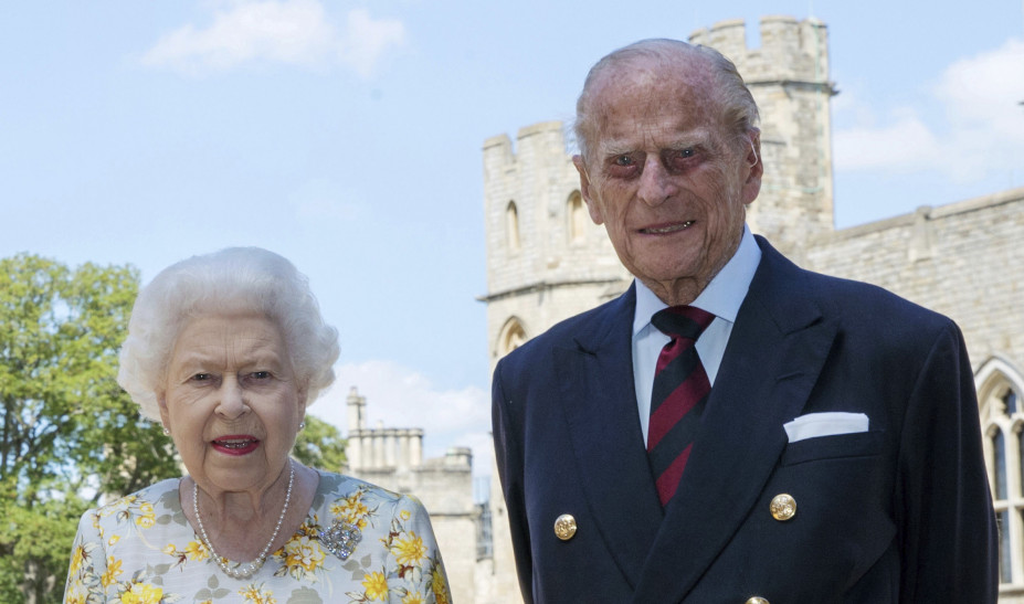 Βασίλισσα Ελισάβετ- Φίλιππος: Η φωτογραφία του παλατιού για τα 73 χρόνια γάμου