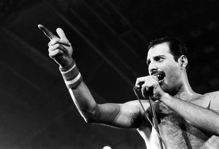 Νίκος Βασιλειάδης: Για τον Freddie  (Freddie Mercury)