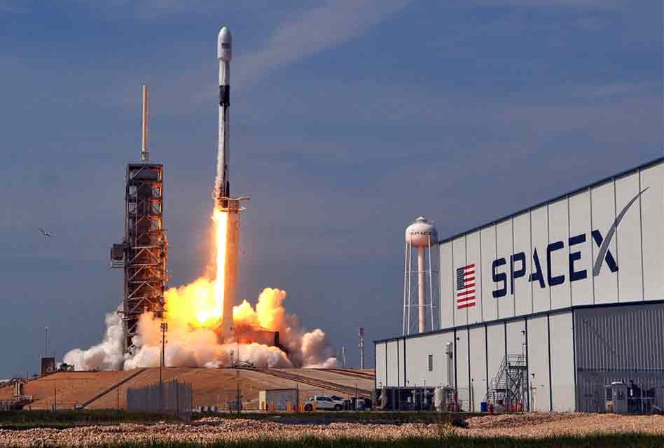 Το Crew Dragon της SpaceX έφτασε στον Διεθνή Διαστημικό Σταθμό