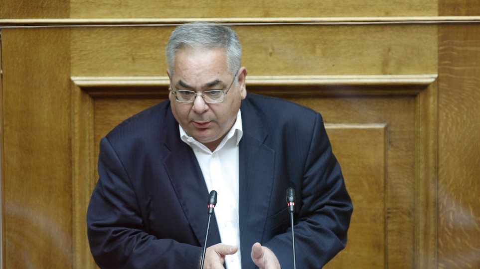 Ο Γ. Λαμπρούλης, ζητά να απαλλαγεί από Αντιπρόεδρος της Βουλής ώστε να συνδράμει ως γιατρός του ΕΣΥ στη μάχη κατά της πανδημίας