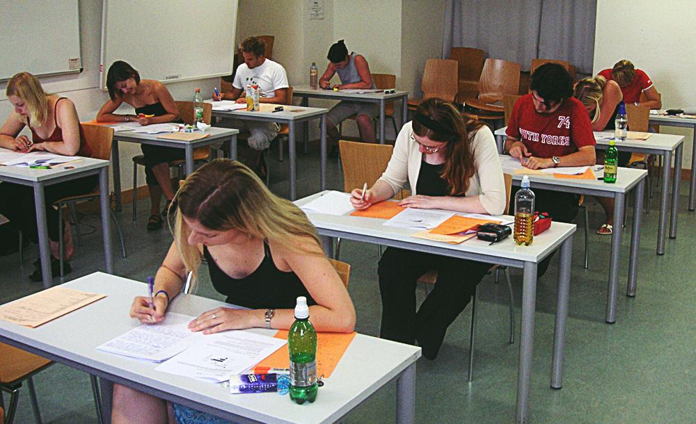 Σχολεία: Τελευταία εβδομάδα μαθημάτων για τα Λύκεια – Αντιδράσεις με την εμπορευματοποίηση τη “ελληνικής PISA”