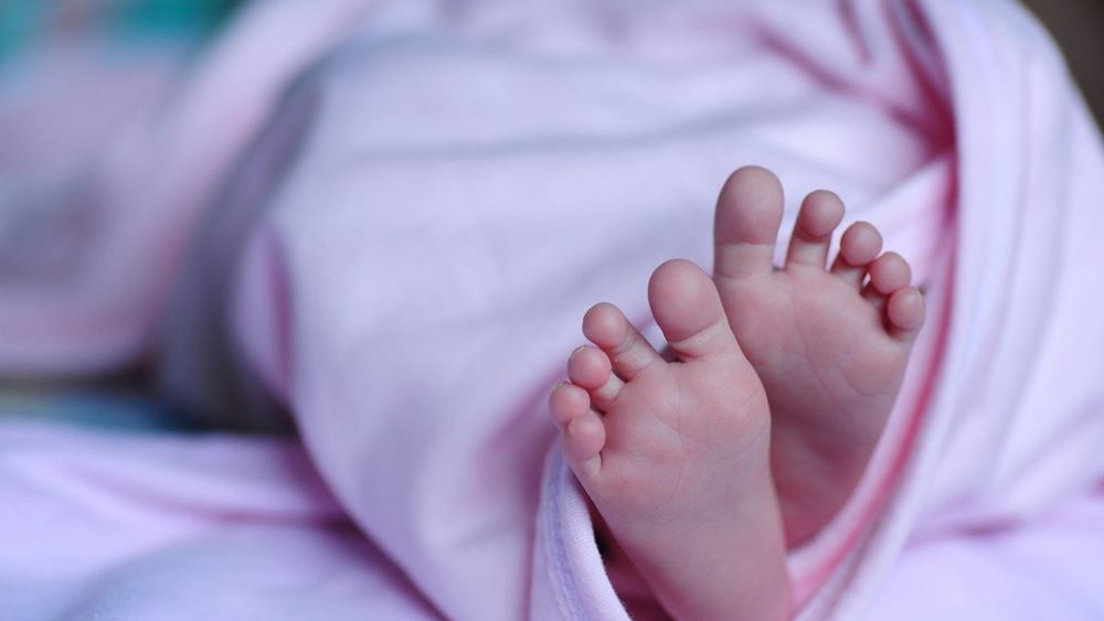 Μητέρα με βαριάς μορφής Covid-19 γέννησε ένα υγιές κοριτσάκι