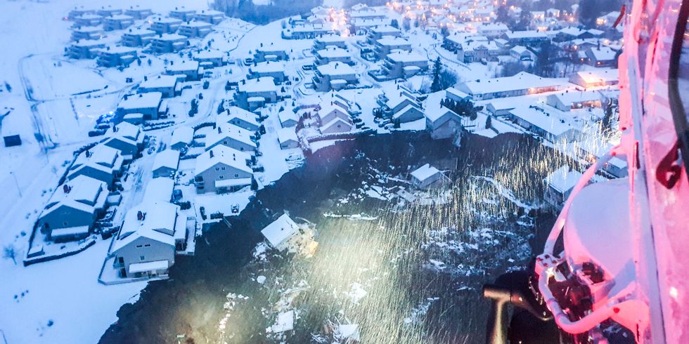 Χιονοστιβάδα  καταπλάκωσε χωριό στην Νορβηγία