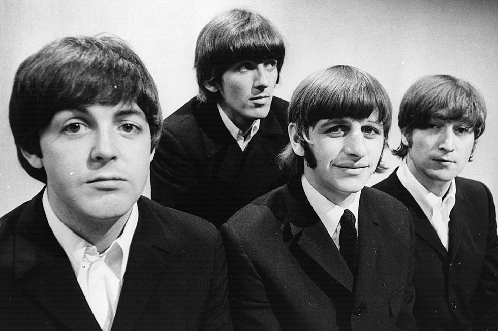 Βρετανία: Στην κορυφή των τσαρτ, για πρώτη φορά έπειτα από 54 χρόνια, οι Beatles