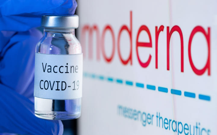 Έγκριση και για το εμβόλιο της Moderna από τον FDA στις ΗΠΑ (video)