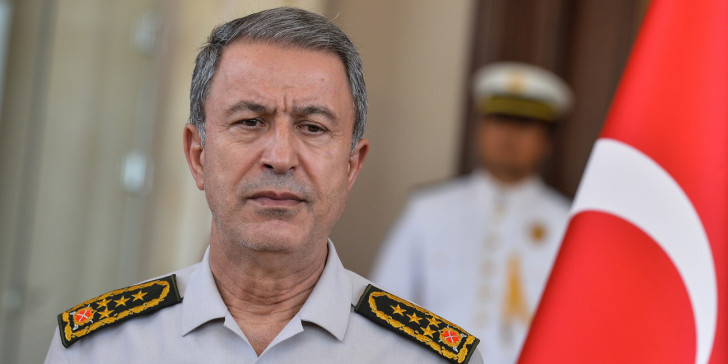 Συνεχίζει τις προκλήσεις ο υπουργός Άμυνας της Τουρκίας Χουλουσί Ακάρ